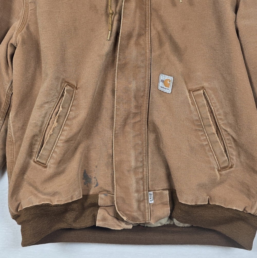 Carhartt FR Distressed Thrashed Quilted Jacket Sz.M Streetwear Work-worn - Picture 4 of 16